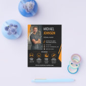 Moderner QR-Code-Personal-Trainer für Fotos Flyer (Einzeln)