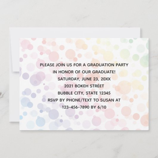 Moderner Rainbow Bokeh Bubbles Foto Abschluss Einladung (Rückseite)