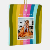 Moderner Regenbogen Merry und Bright Vertikal Keramikornament (Rechts)