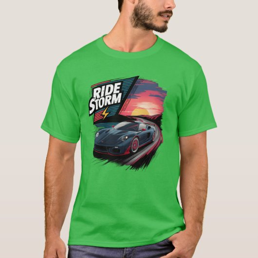 Moderner Rennwagenjunge T-Shirt (Vorderseite)