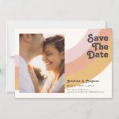 Moderner Retro-70er-Regenbogen Save the Date horiz Magneteinladung (Vorderseite)