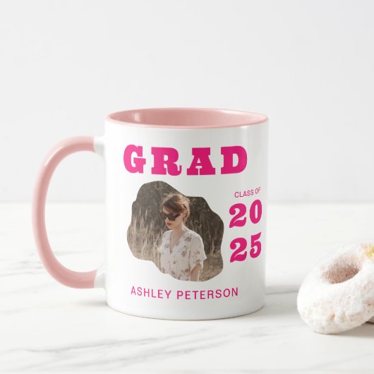 Moderner Retro-Pink-Typografie-Foto-Abschluss Tasse (Mit Donut)