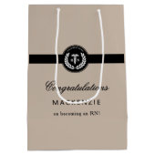 Moderner RN Nursing School Abschluss Custom Mittlere Geschenktüte (Rückseite)