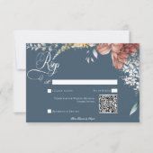 Moderner Romantischer Blue Garden Floral Wedding Q RSVP Karte (Vorderseite)