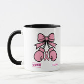 Moderner rosa Brustkrebs Krieger-Individuelle Name Tasse (Links)