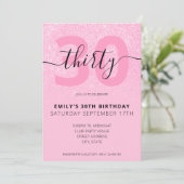 Moderner Rosa Glitzer Elegantes Drehbuch 30. Gebur Einladung (Stehend Vorderseite)
