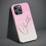 Moderner rosa Glitzer Girly Chic Personalisierter  Case-Mate iPhone 14 Pro Max Hülle<br><div class="desc">Moderner Pink Glitzer Girly Chic Personalisiert Name iPhone 14 Pro Max Smart Phone Cases bietet einen rosa ombre Glitzer Hintergrund mit Ihrem personalisierten Namen in eleganten handgeschriebenen Kalligraphie Skript Typografie. Perfekt als Geschenk für Weihnachten,  Geburtstag,  Muttertag,  beste Freunde,  Schwester und mehr. Entworfen von ©Evco Studio www.zazzle.com/store/evcostudio</div>