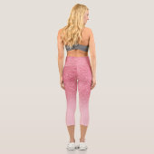 Moderner Rosa Glitzer ombre Glitzern erröten Capri Leggings (Rückseite)