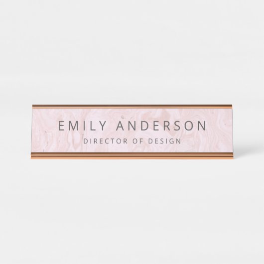 Moderner rosa Marmor Personalisiert Schreibtischnamensplakette (Vorderseite )