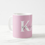 Moderner rosa Personalisierter Monogramm-Name: Kaffeetasse (Vorderseite Links)