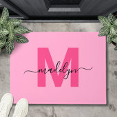 Moderner rosa Schrift Initialen Monogramm Name Fußmatte