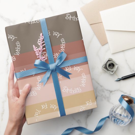 Moderner rosa und braun Streifen Geschenkpapier (Schenken)