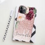 Moderner rosafarbener Glitzer und Blume mit Namen iPhone 11Pro Max Hülle<br><div class="desc">Moderner rosafarbener Glitzer und Blume mit Namen</div>