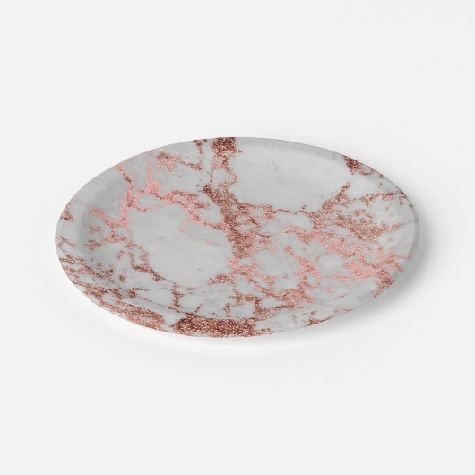 Moderner Rose Gold Glitzer Pappteller (Schrägansicht)