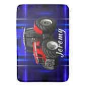 Moderner roter Traktor auf blau Badematte (Vorderseite Vertikal)