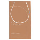 Moderner Rust Arch Hochzeitgast sein Favorit Kleine Geschenktüte (Rückseite)