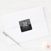 Moderner scannbarer QR-Code | Schwarz Grau & Weiß Quadratischer Aufkleber (Umschlag)