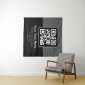 Moderner scannbarer QR-Code | Schwarz Grau & Weiß Wandteppich (Beispiel (Horizontal))