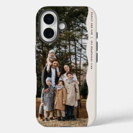 Moderner, schlichter Stil mit einem Foto iPhone 16 Hülle