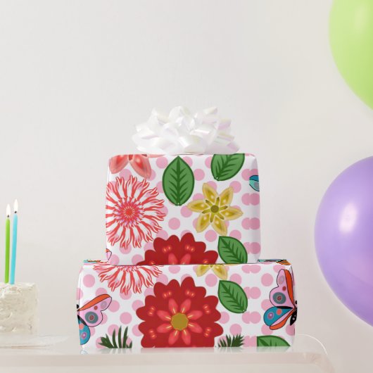 Moderner Schmetterling im Frühlingsgarten Blumen  Geschenkpapier (Partygeschenke)