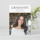 Moderner Schwarz-weiß Graduate Foto Abschluss Ankündigung (Stehend Vorderseite)