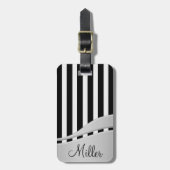Moderner Schwarz-Weiß-Streifen Mit Monogramm Gepäckanhänger (Vorderseite vertikal)