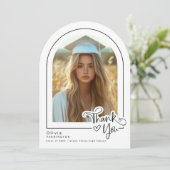 Moderner Schwarz-weißer Foto Abschluss Danke Karte (Stehend Vorderseite)