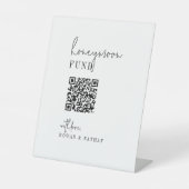 Moderner Schwarz-weißer QR-Code Honeymoon Fund Sockelschild (Vorderseite)