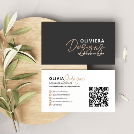 Moderner schwarzer Eleganter Script Typografy QR C Visitenkarte