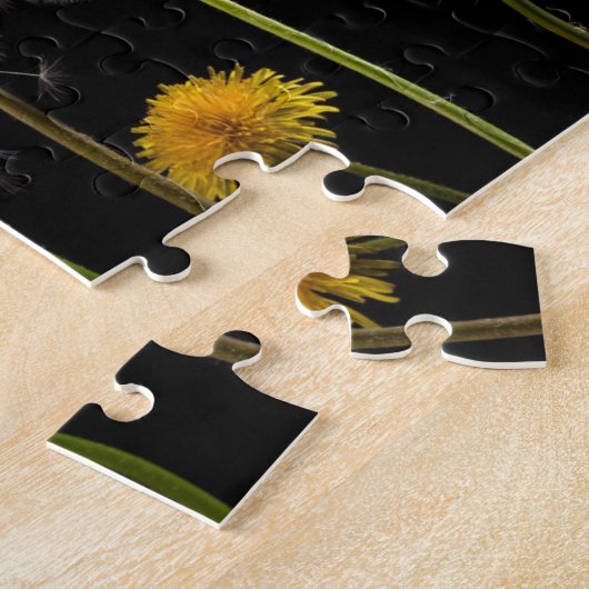 Moderner schwarzer Löwenzahn Puzzle (Seite)