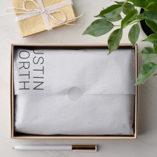 Moderner schwarzer Name in Weiß Seidenpapier (Geschenk)