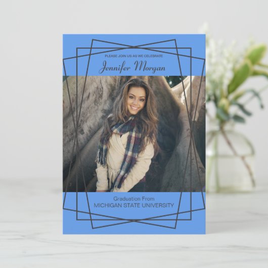 Moderner Schwarzer Rahmen Foto Abschluss Einladung (Stehend Vorderseite)