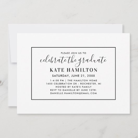 Moderner Schwarzer Script-Graduate-Foto-Abschluss Einladung (Rückseite)