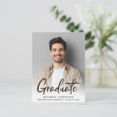 Moderner Script-Foto-Overlay-Abschluss Ankündigungspostkarte (Stehend Vorderseite)