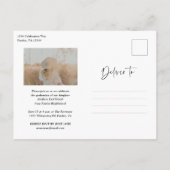 Moderner Script Graduate Foto Abschluss Einladungspostkarte (Rückseite)