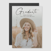 Moderner Script Graduate Foto Abschluss Magneteinladung (Vorne/Hinten)