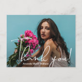 Moderner Script Graduate Foto Abschluss Vielen Dan Postkarte (Vorderseite)
