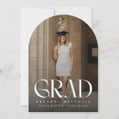 Moderner Serif Eleganter Arch Foto Abschluss Einladung (Vorderseite)