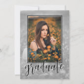 Moderner Single Foto Script Abschluss Einladung (Rückseite)