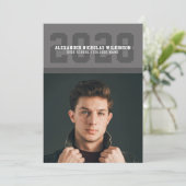 Moderner sportlicher Fett-Typografie-Foto Abschlus Ankündigung (Stehend Vorderseite)