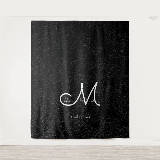 Moderner Stand für Schwarz-weißes Monogram-Hochzei Wandteppich (Vorderseite)