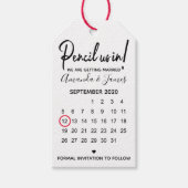 Moderner Stift uns im Kalender Save the Date Geschenkanhänger (Vorderseite)