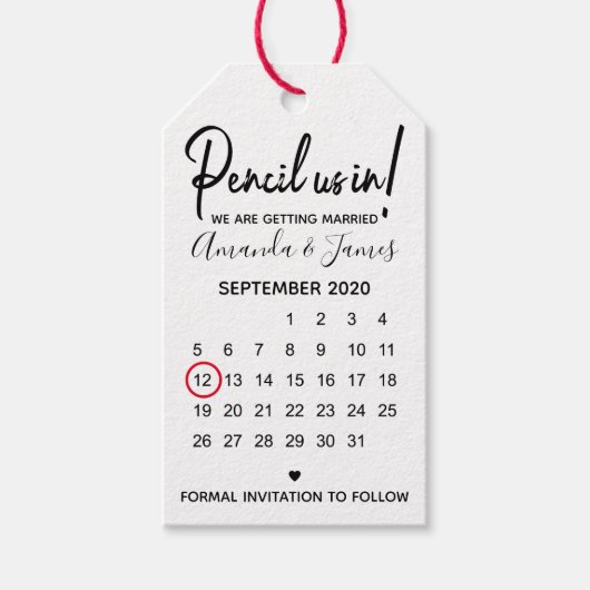 Moderner Stift uns im Kalender Save the Date Geschenkanhänger (Vorderseite)