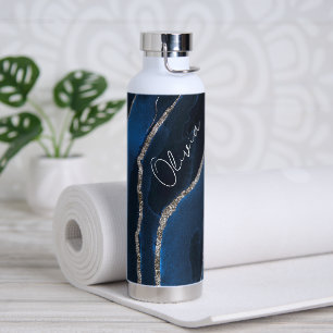 Moderner Stil mit Namen Trinkflasche