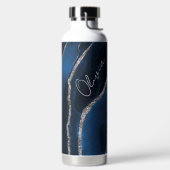 Moderner Stil mit Namen Trinkflasche (links)