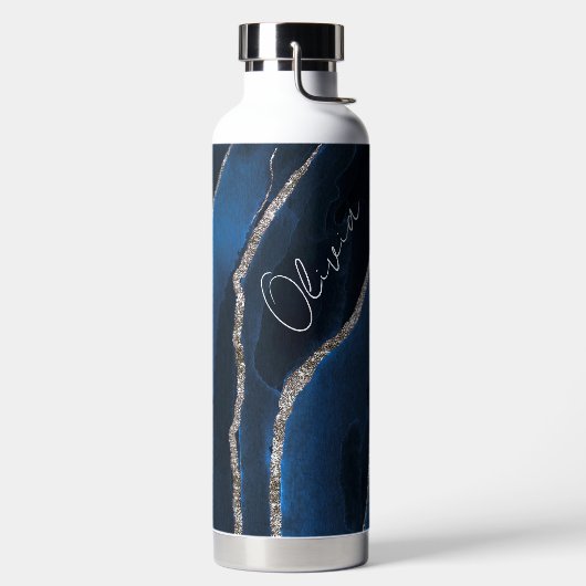 Moderner Stil mit Namen Trinkflasche (links)