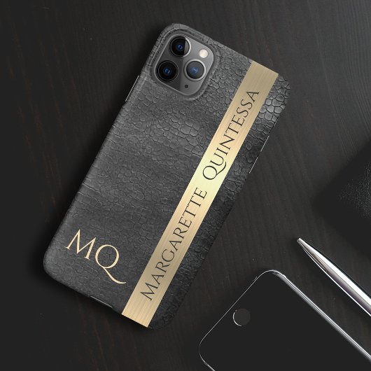 Moderner, stilvoller Black Leather Gold Foil Mit M iPhone 16 Hülle