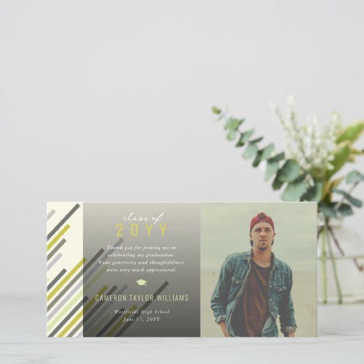 Moderner, stylischer Graue Streifen Foto Abschluss Dankeskarte (Stehend Vorderseite)