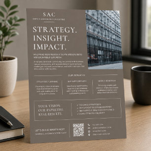 Moderner Taupe QR-Code Professional Berater Flyer