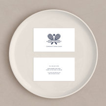 Moderner Tennistrainer Minimalistisch